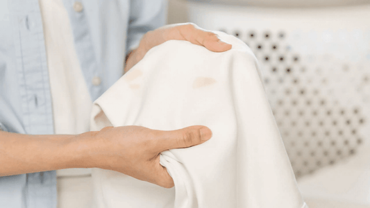 Ta bort oljefläckar från kläder - 6 Husmorstips - DAPPER
